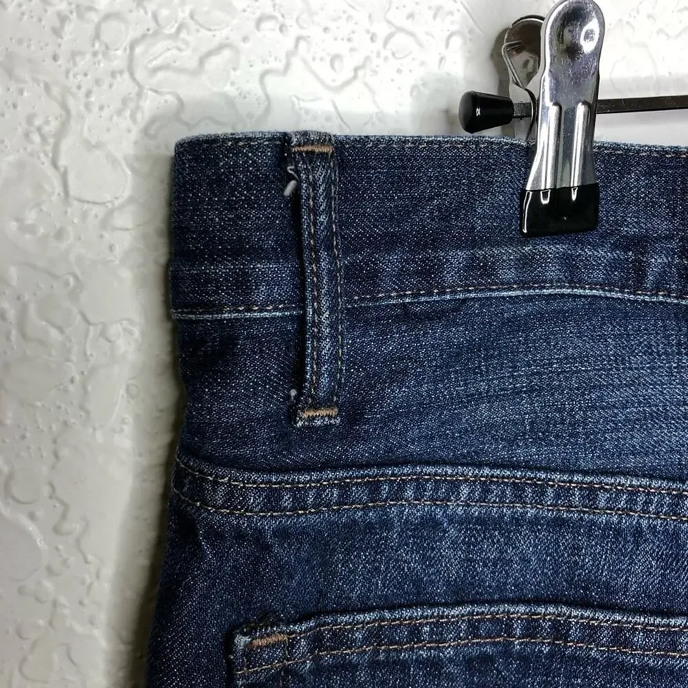 Gap boyfriend jean shorts size 12 or 31R